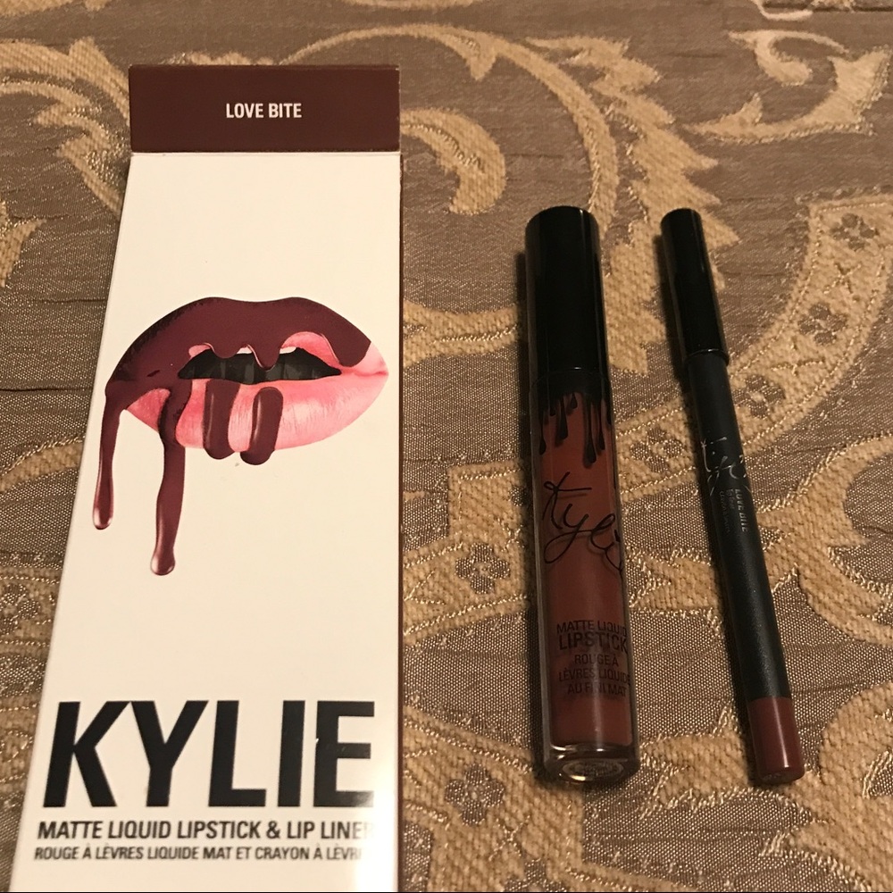 Kylie Lip Kit - Love Bite